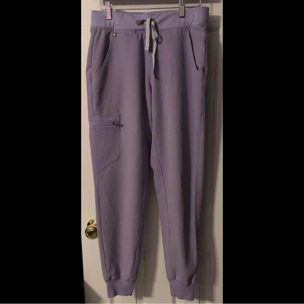 Figs Lavender Dew Zamora Jogger Scrub Pants